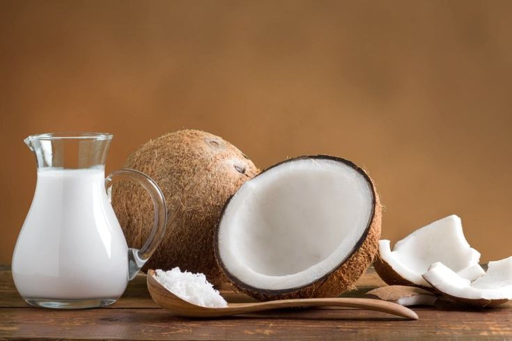 Kokosmælk eller fløde – hvad indeholder mest fedt_